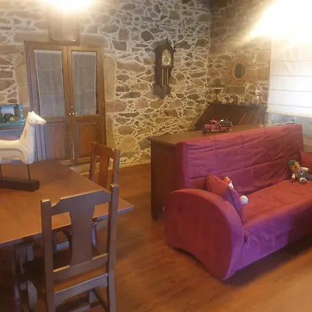 Dom wakacyjny Casa Vacacional Familia Ferro Cartelle